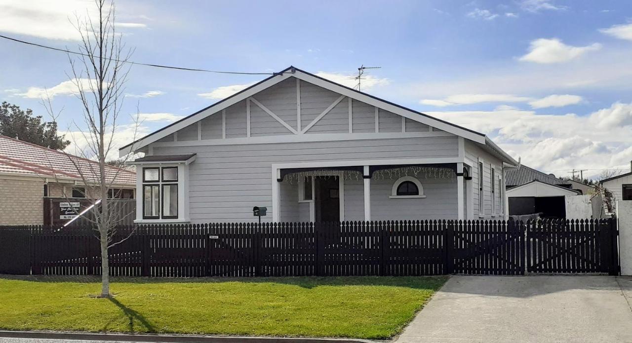 Te Waiharakeke Holiday Home Blenheim Exterior foto