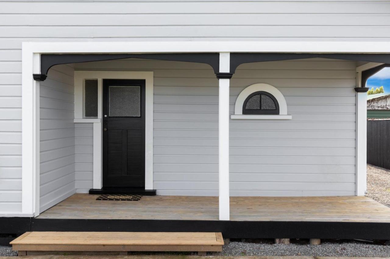 Te Waiharakeke Holiday Home Blenheim Exterior foto